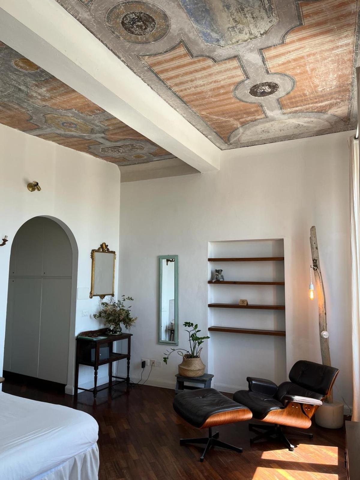 リヴォルノThe Sunshine Loftアパートメント 部屋 写真