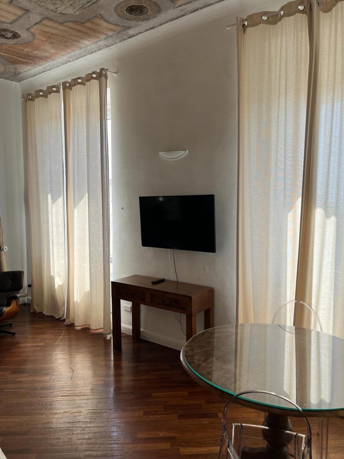 リヴォルノThe Sunshine Loftアパートメント 部屋 写真