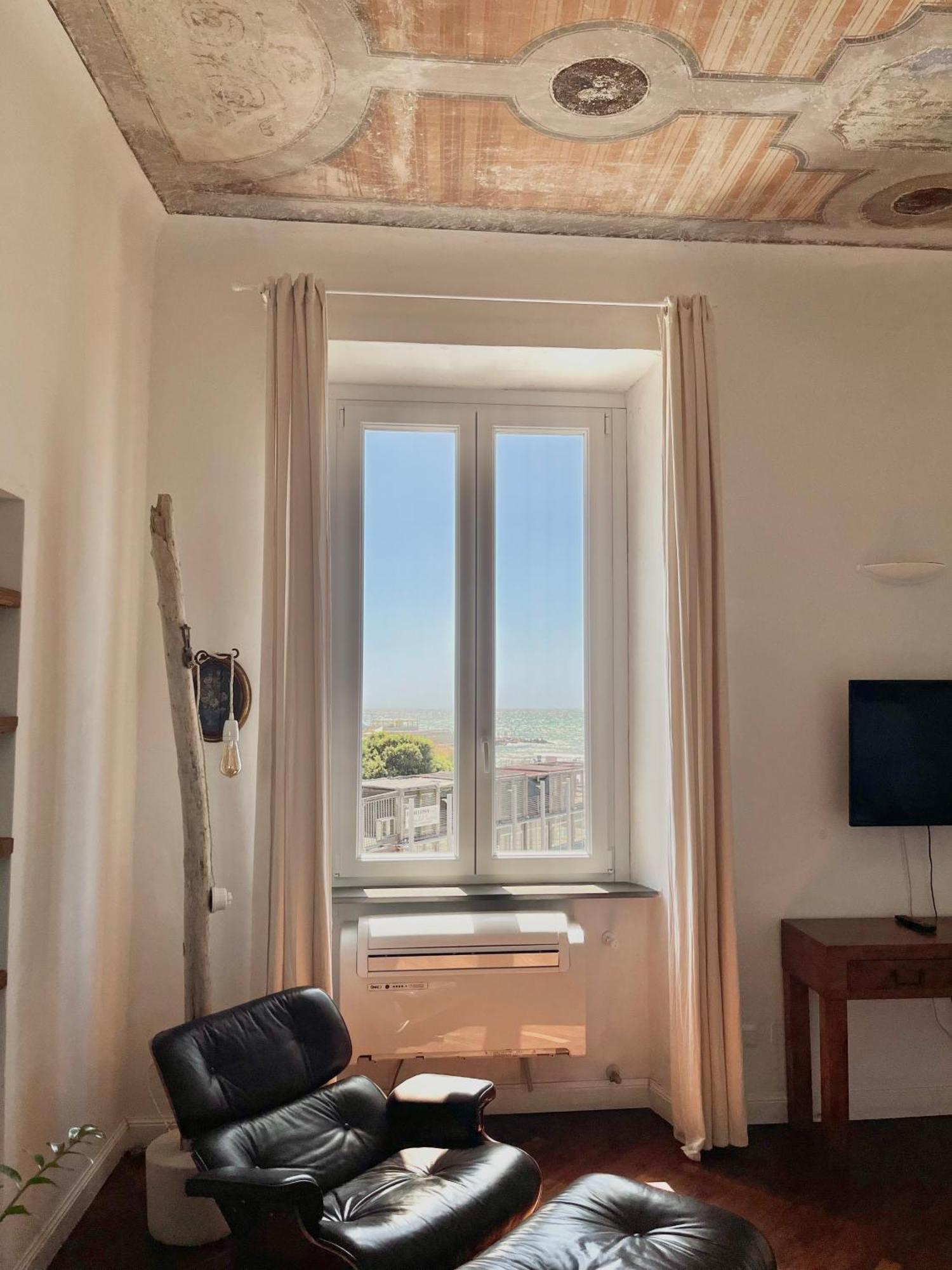 リヴォルノThe Sunshine Loftアパートメント 部屋 写真